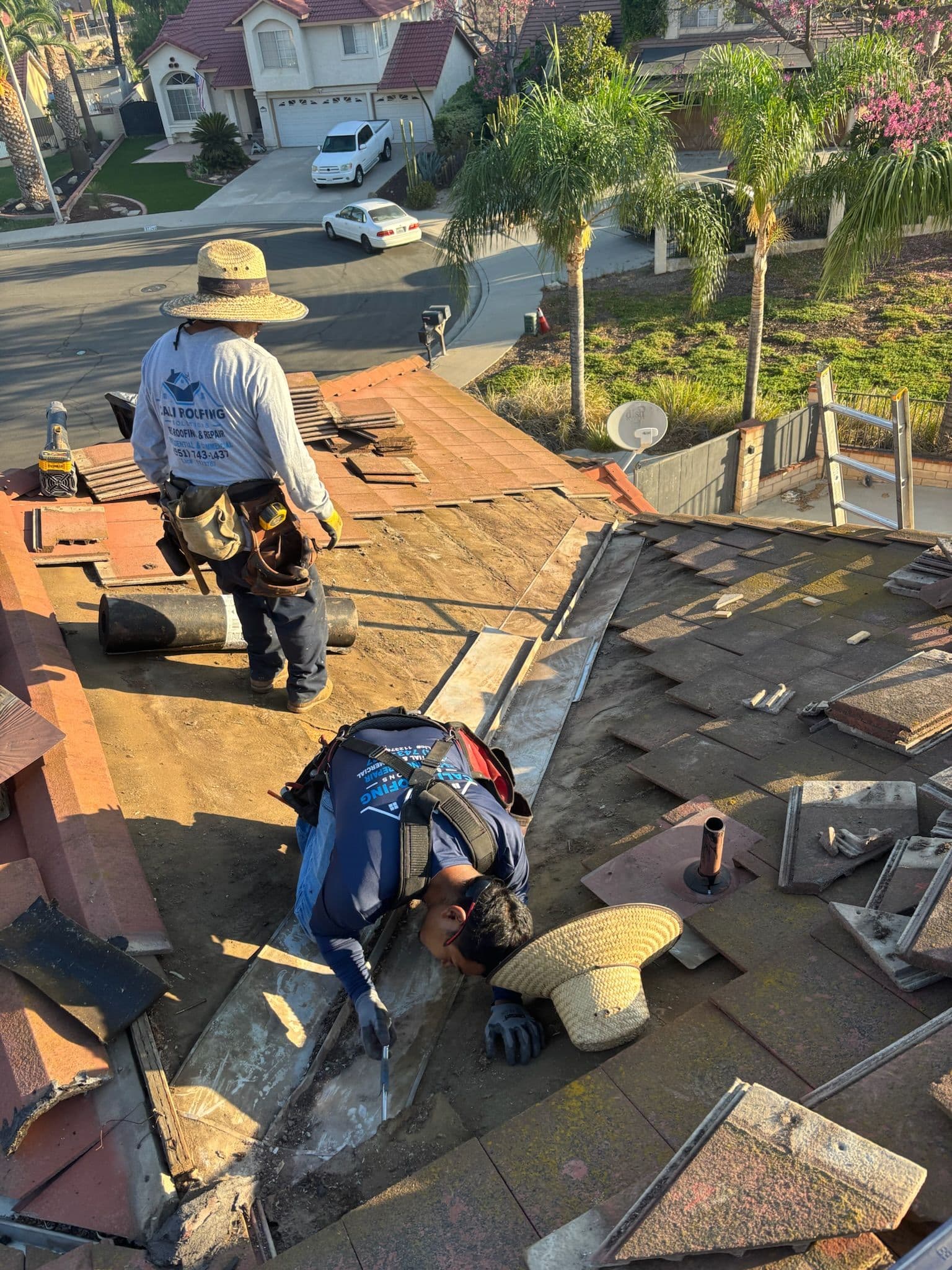 Gallery photos for Tile Roofing Fix and Leak Repair by Cali Roofing: Image #3