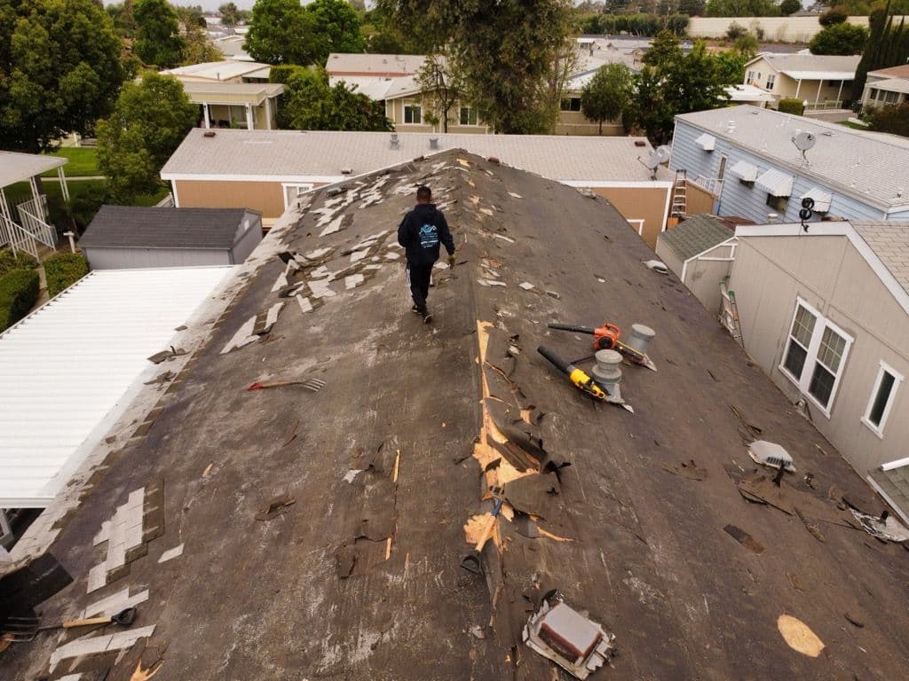 Gallery photos for Revitalizing Your Roof for Safety and Style: Image #1